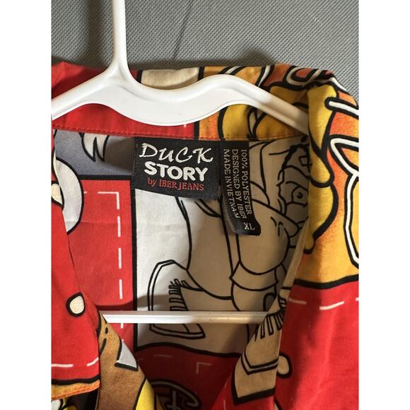 Duck Story Shirt Mens XL Red Cartoon Boxing Duck Graphic Button Up 90s Style - Picture 3 of 6